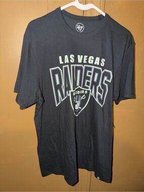 NFL Football ‘47 Brand Las Vegas Raiders Graphic T Shirt Men’s Size Medium NWTG.